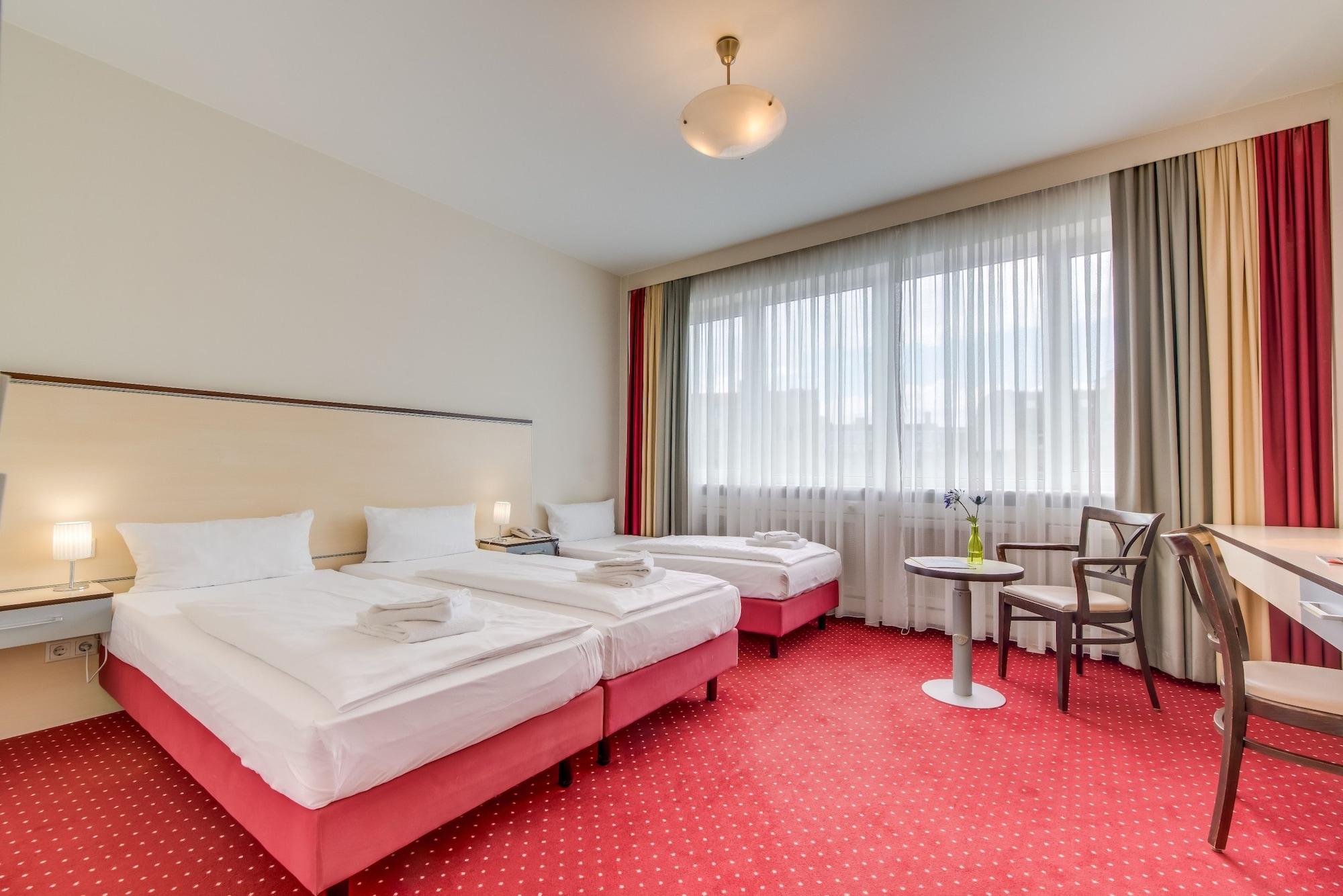 Kurfürstendamm Hotel 3*